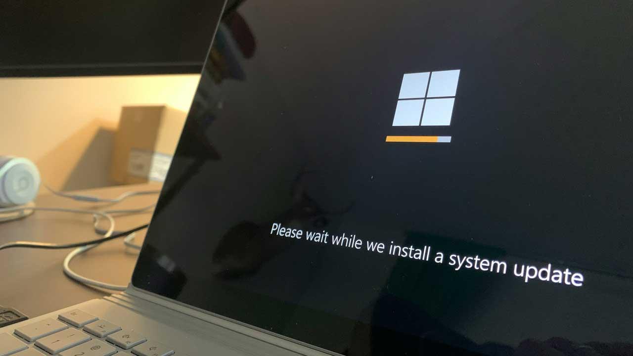 Debes actualizar Windows ya, Microsoft corrige más de 50 fallos de seguridad este mes
