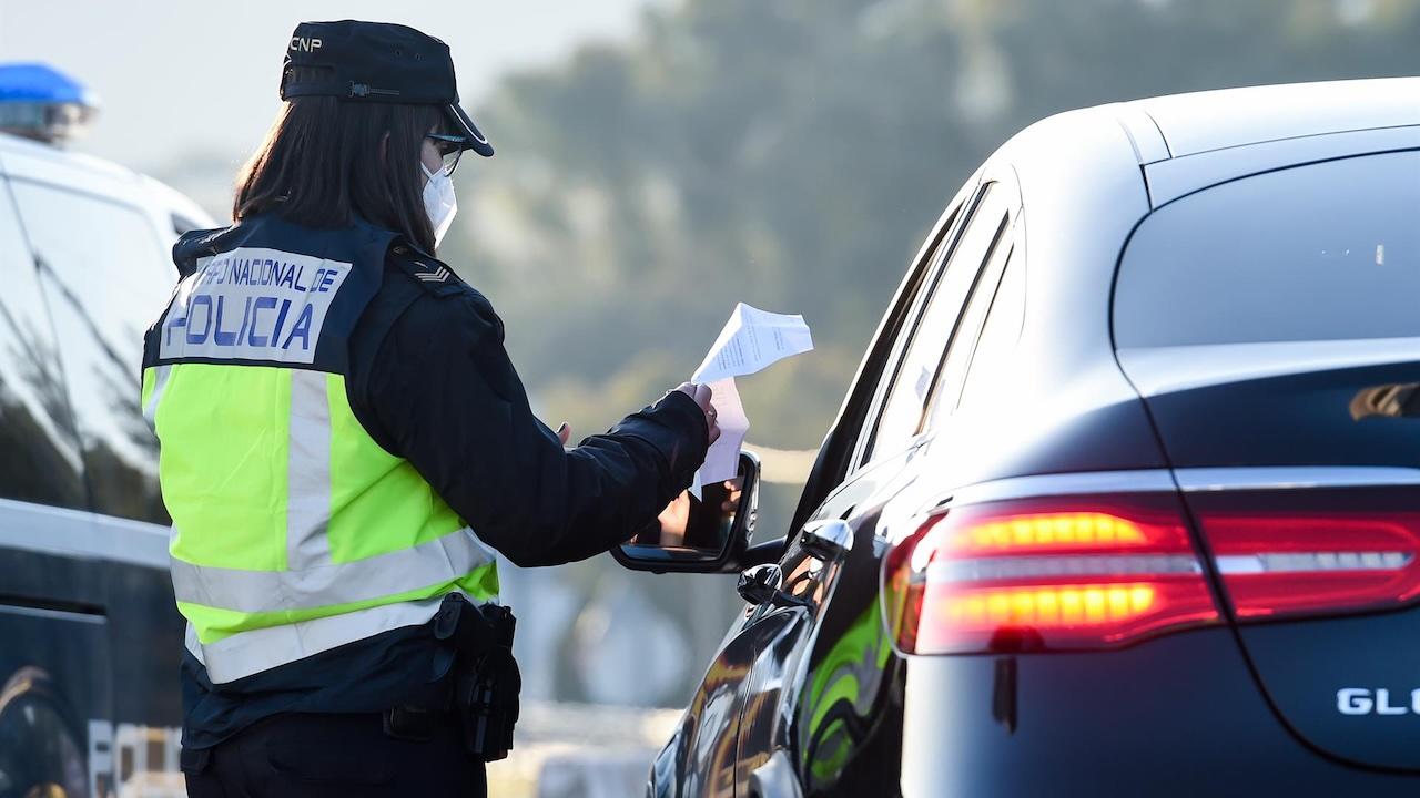 Carnet DGT policía