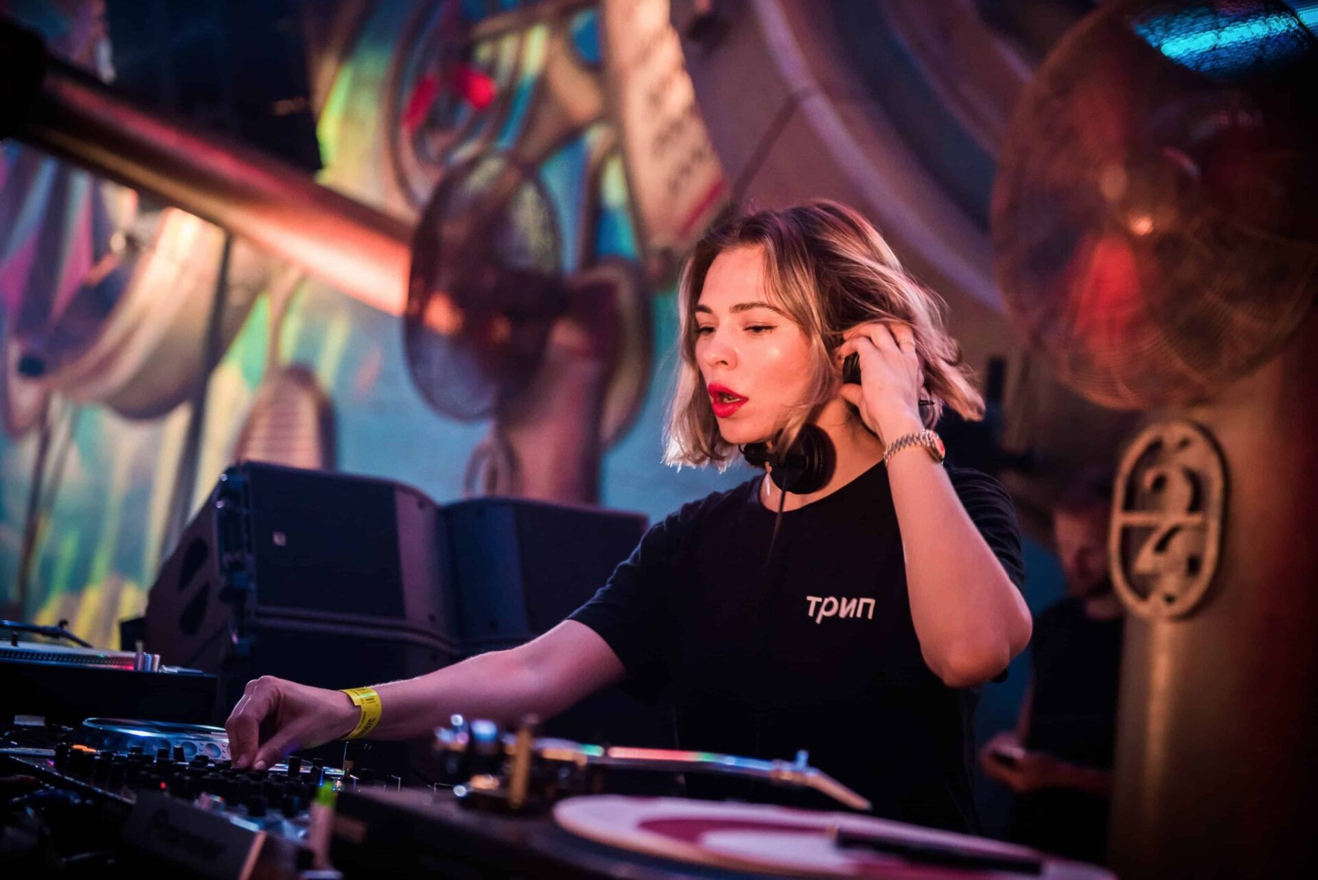 Nina Kraviz se suma a la alineación de Bahidorá 2025