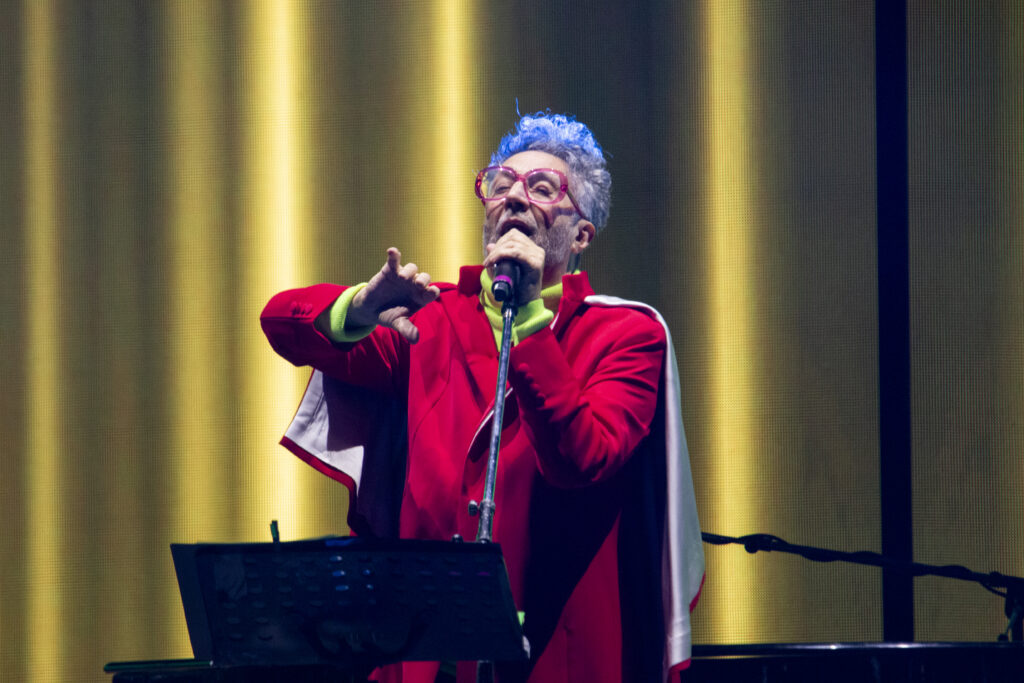 Fito Páez en el Zócalo: un pueblo volcado en llanto y emoción ante la estrella del rock latinoamericano