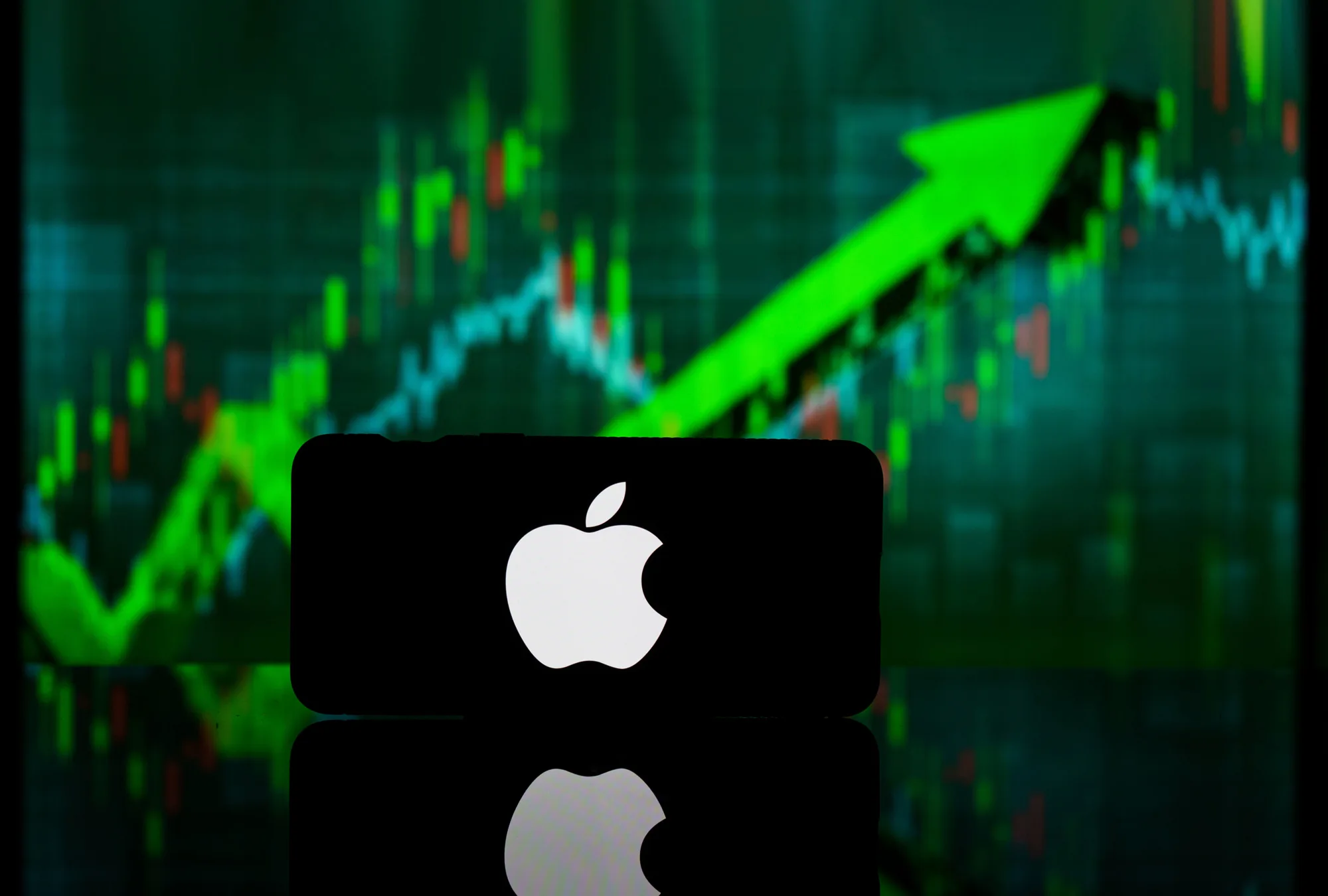 Apple gana 36,330 mdd en trimestre, el mejor de su historia