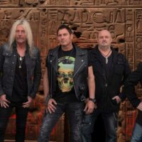 Axel Rudi Pell desvela la banda invitada en los conciertos de Barcelona y Madrid que combina Glam y Heavy Metal