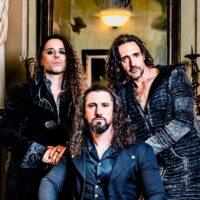 THE 7th GUILD: así suena la banda de los cantantes de RHAPSODY OF FIRE, VISION DIVINE y SKELETOON