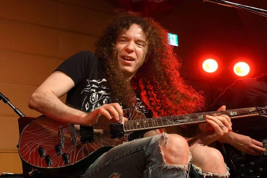 Los 5 mejores solos de guitarra de Marty Friedman