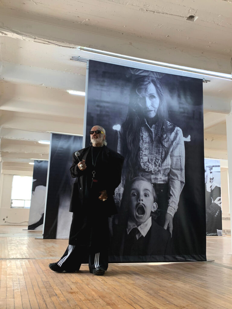 Sven Marquardt presentó la exposición Beauty and Decay en la CDMX / Foto: Alejandro Piña