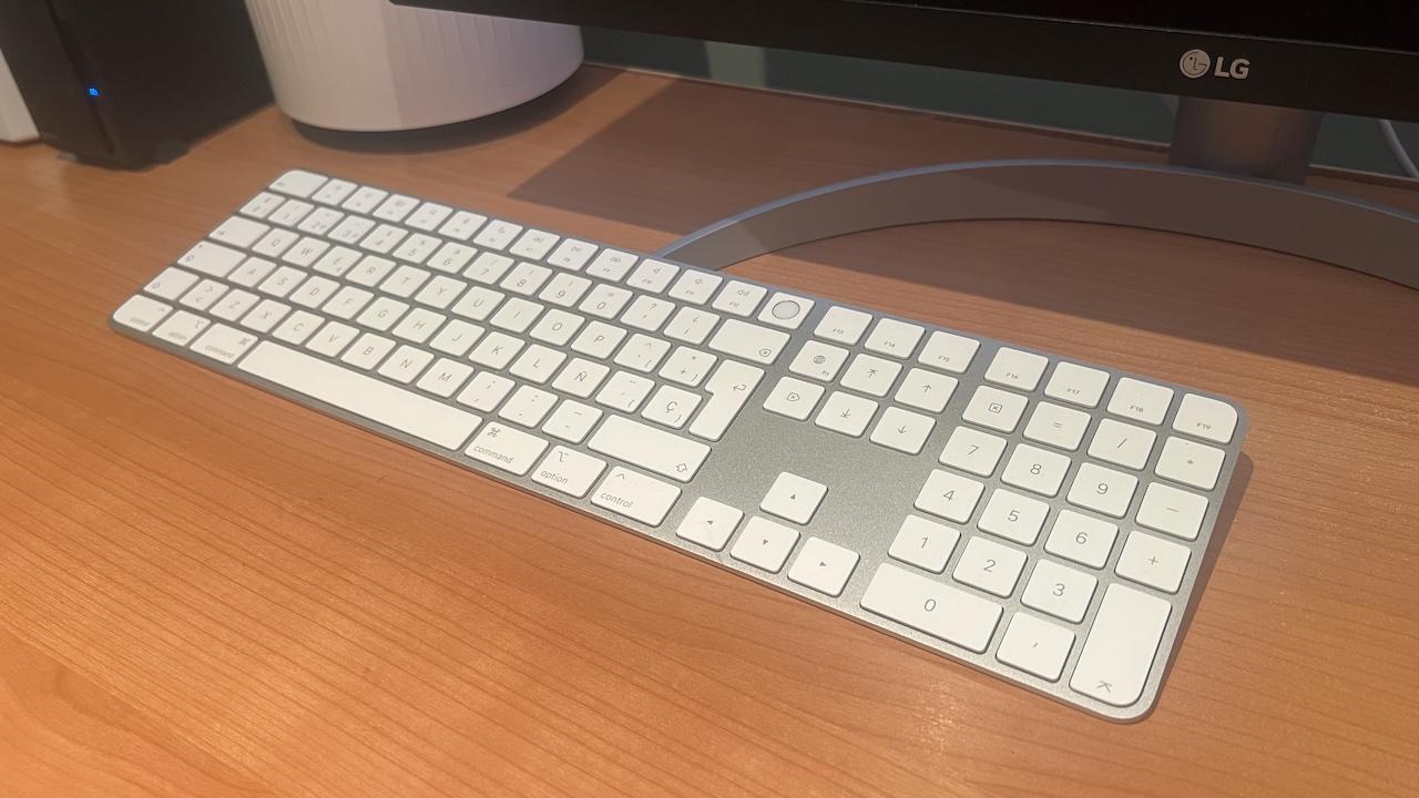 Magic Keyboard