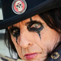 Así suena «Black Mamba», el retorno de ALICE COOPER con sus miembros originales