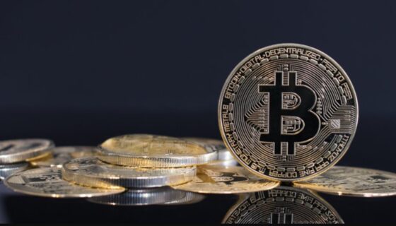 Cantidad de bitcoin en exchanges cae a su nivel más bajo en 7 años