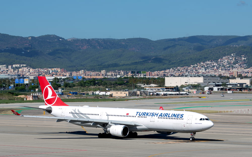 Turkish Airlines firma un acuerdo para hacerse con un 26 % de Air Europa