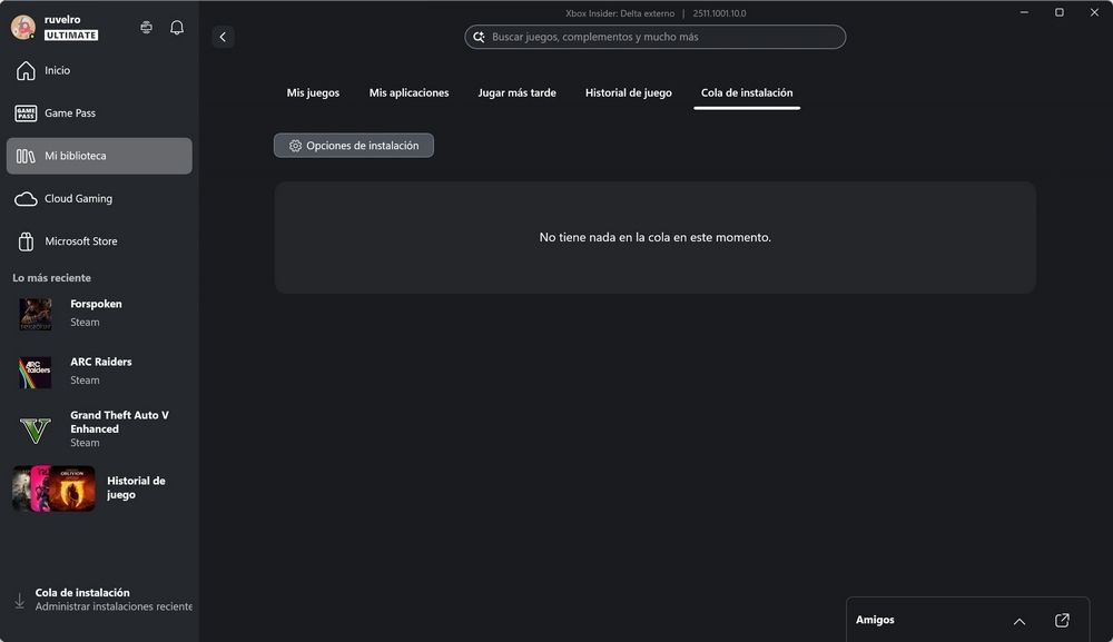 Cola de descargas y actualizaciones en la app de Xbox para Windows, mostrando el progreso de instalación de un juego.