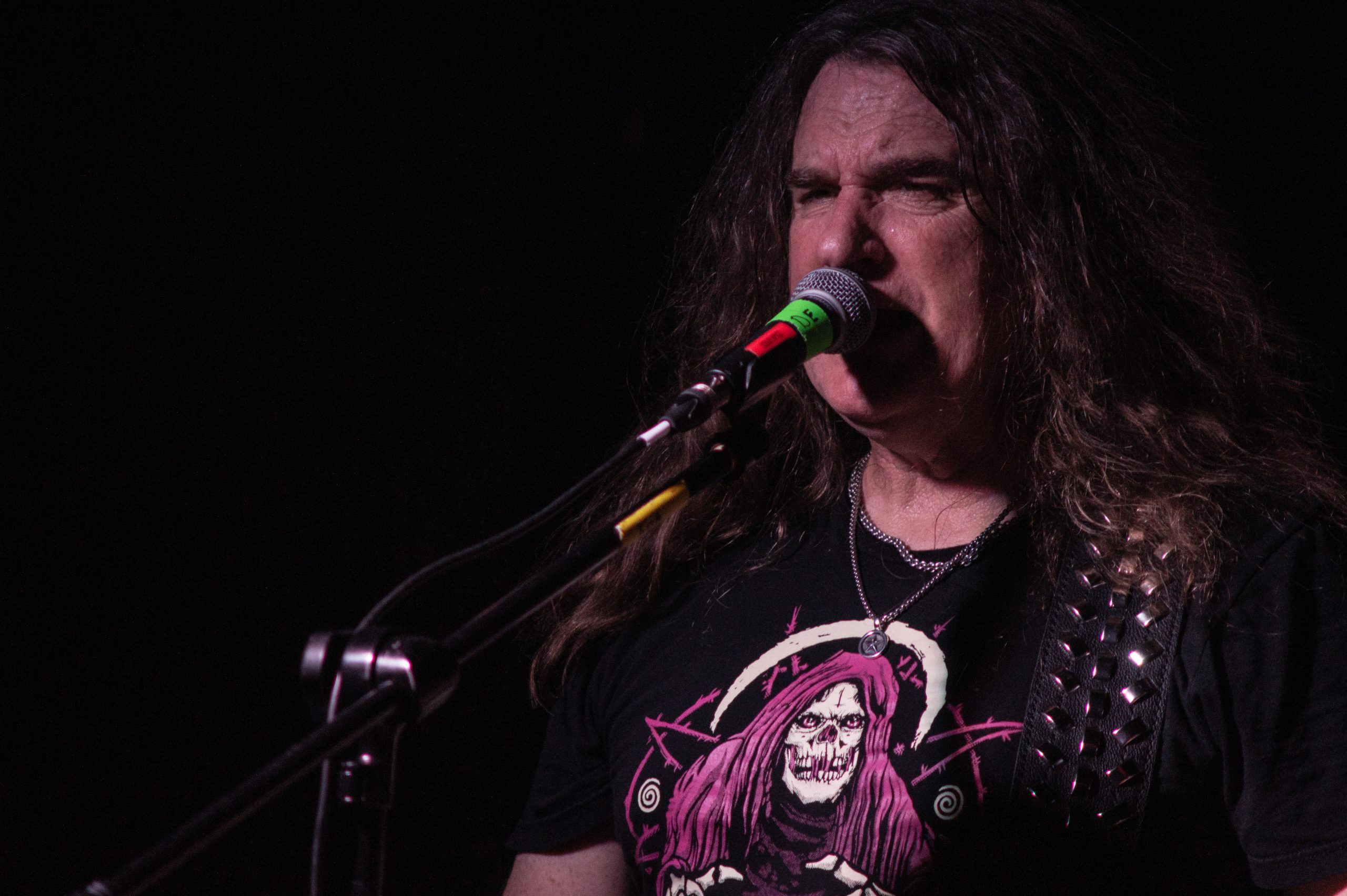 Kings of Thrash destroza el Fvck Off Room