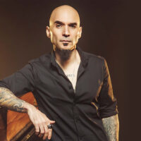 Yosi de LOS SUAVES, invitado especial en el concierto de Carlos Escobedo de SÔBER en Madrid