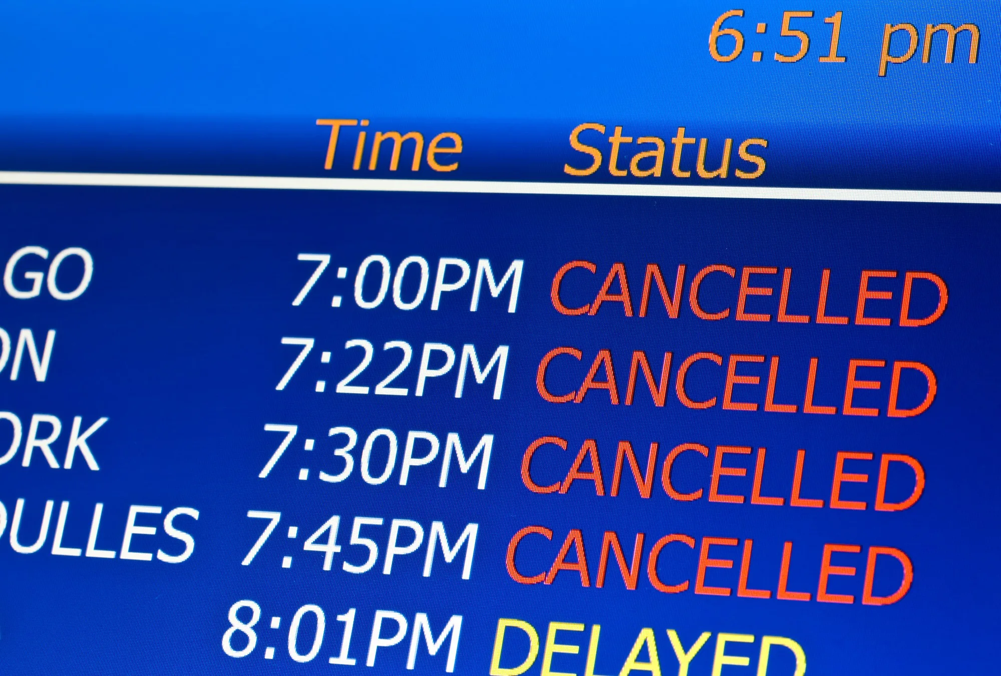 La industria aérea estadounidense enfrenta caos: 1,460 cancelaciones y más por venir