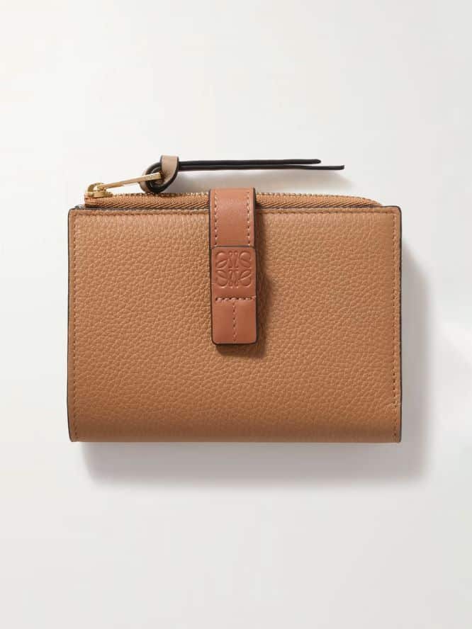 Gifts for women loewe wallet
