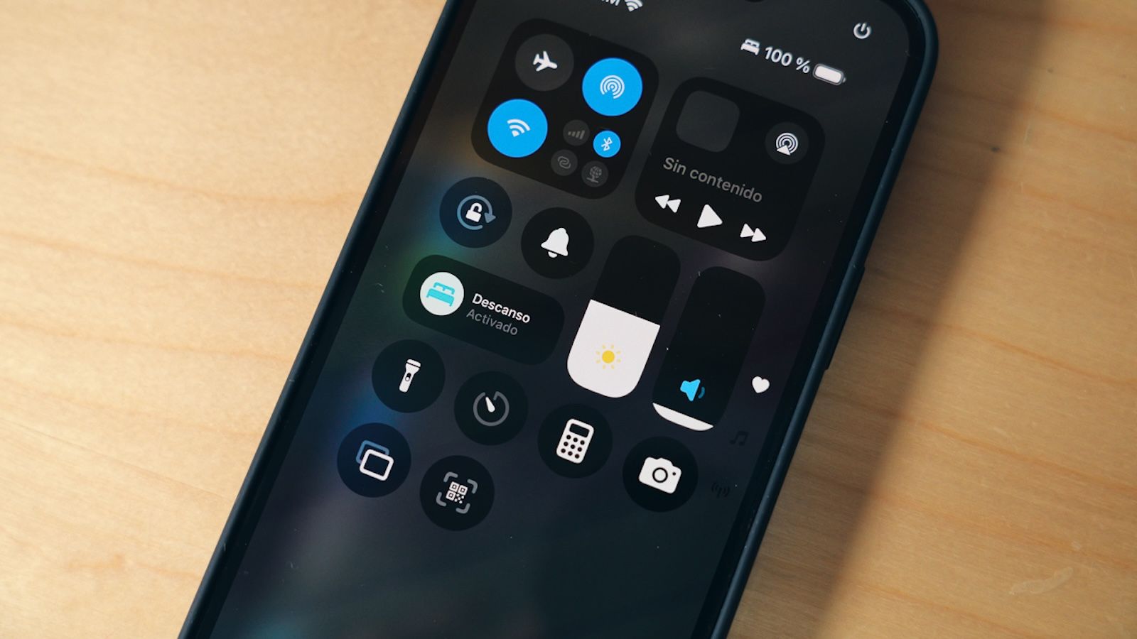iPhone 16 Centro de Control
