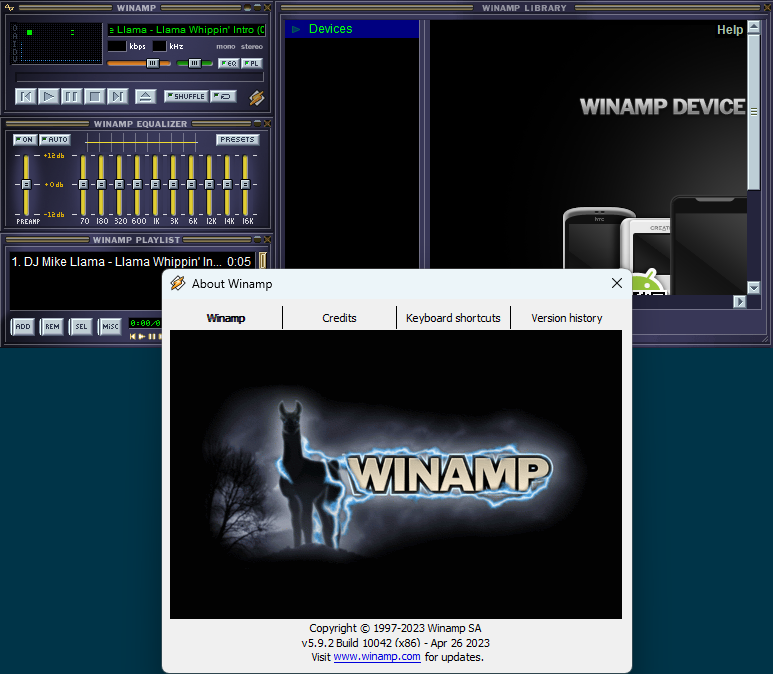 Interfaz de Winamp con la icónica llama
