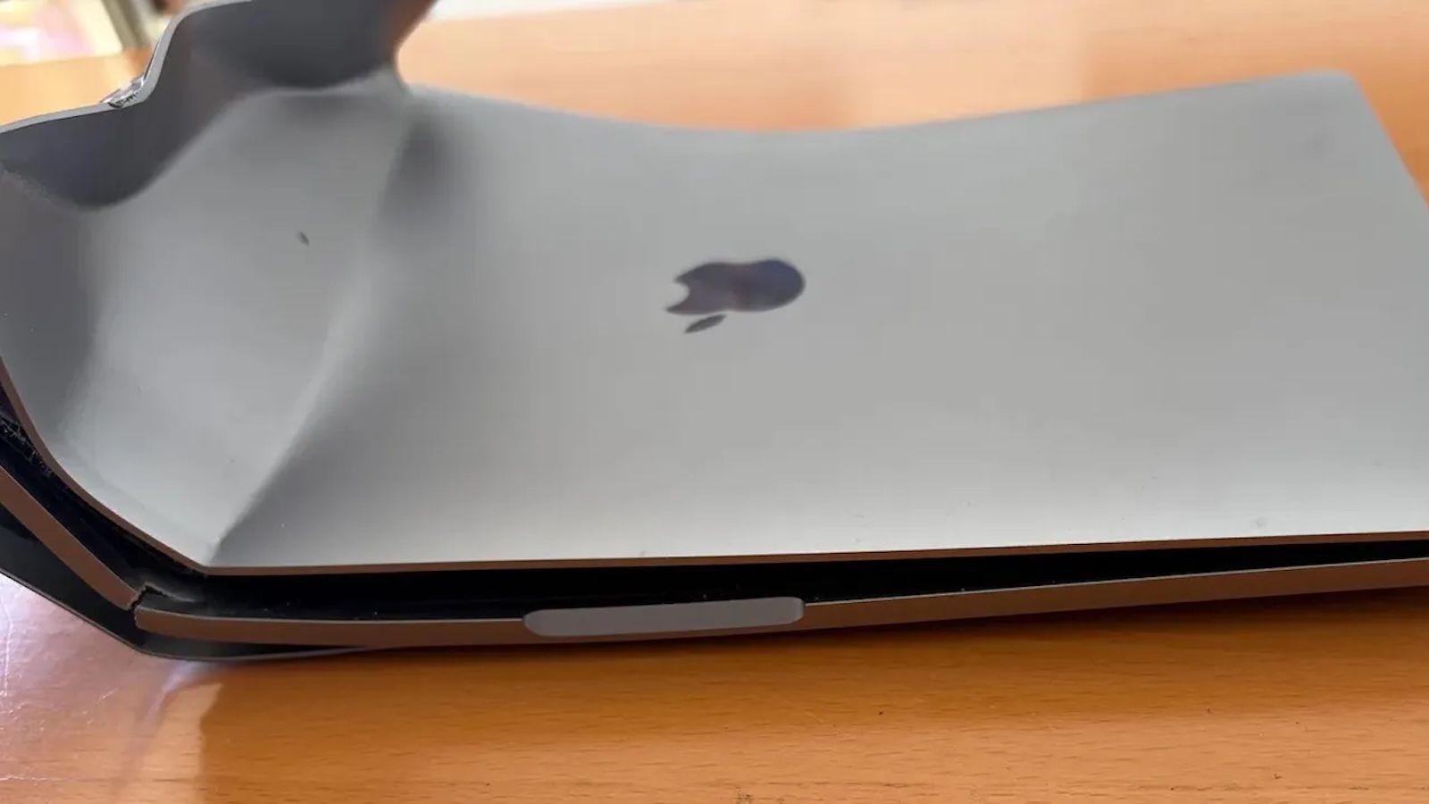 ¿Qué temperatura mínima aguanta un MacBook?, ¿puedo sacarlo a la calle en invierno?