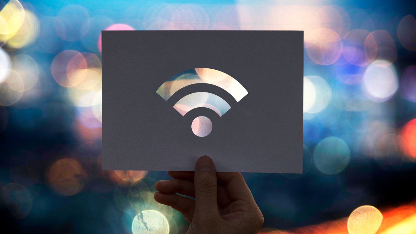 ¿Ha desaparecido el icono de Wi-Fi en Windows y no puedes navegar? Así lo recuperas en segundos