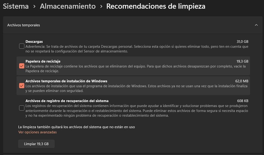 Recomendaciones de limpieza desde la configuración de Windows 11