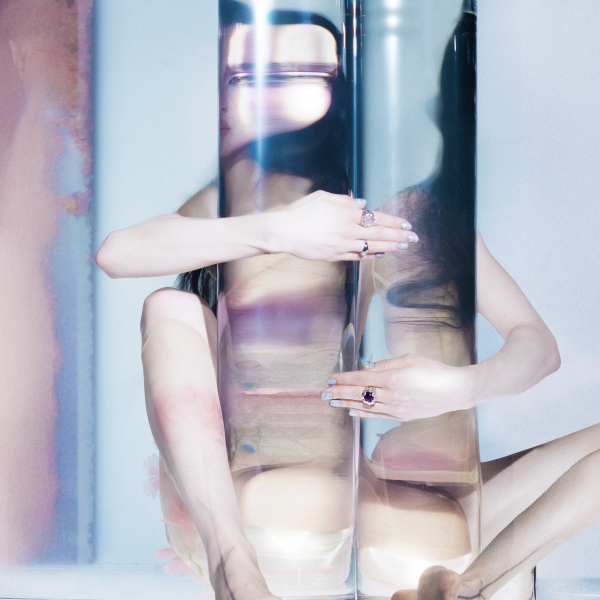 Último vídeo POPPY con la salida de su nuevo álbum