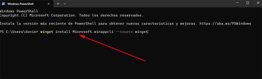 Comando de instalacion de la aplicación llamada Winapp desde la herramienta PowerShell.
