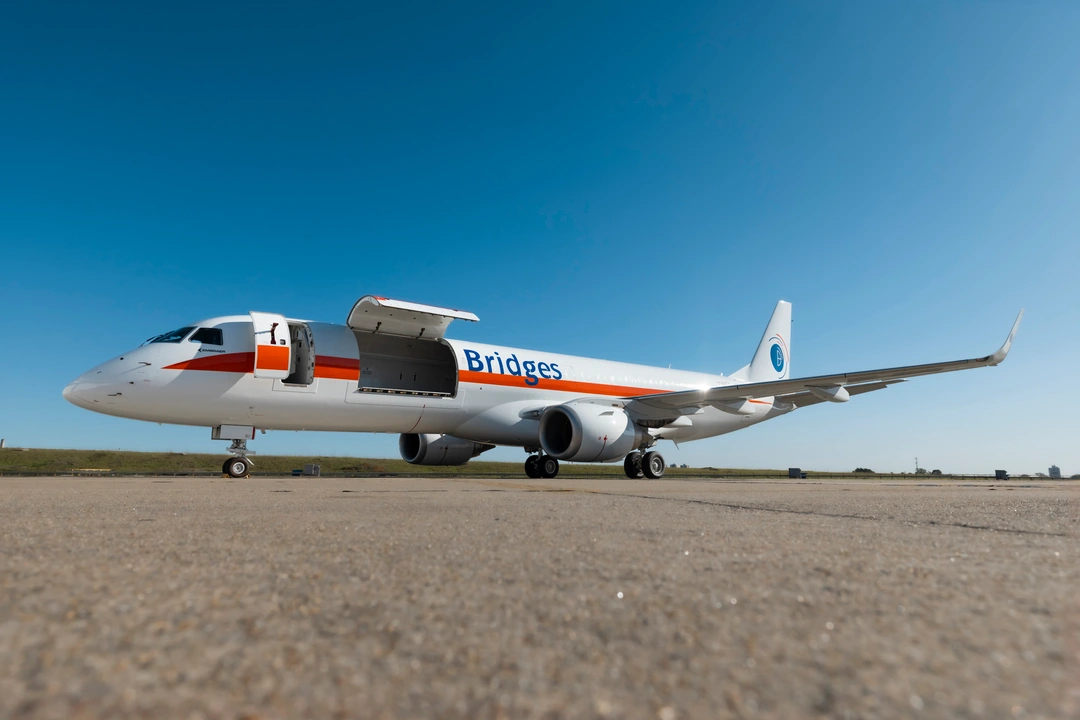 Entra en servicio el Embraer E190F, la versión de carga del E190