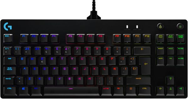 Teclado mecánico Logitech G Pro.