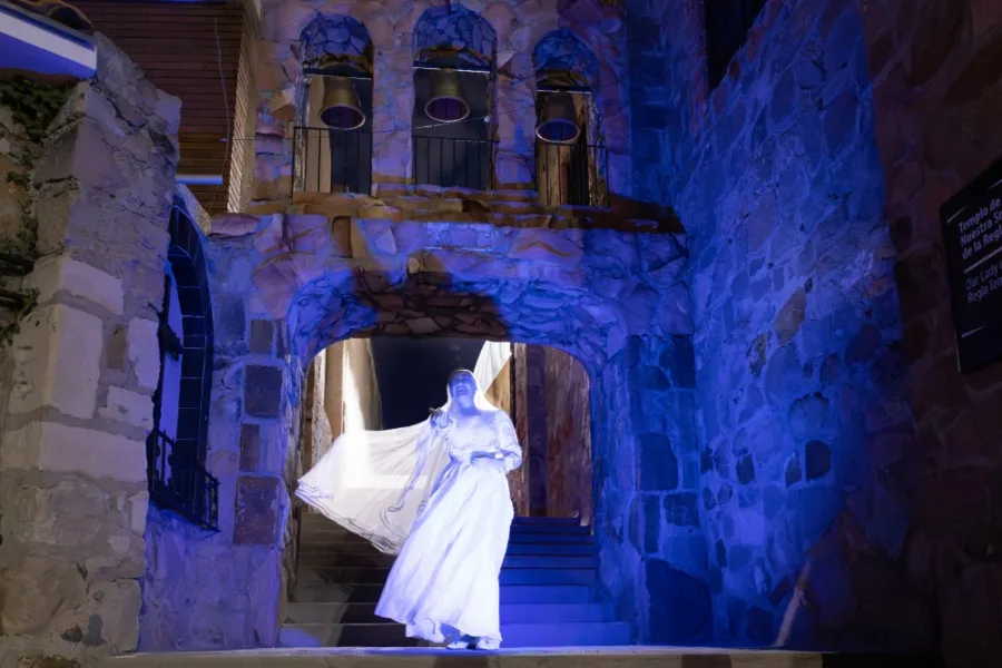 Leyendas, teatro y narrativa inmersiva: los recorridos nocturnos de Chihuahua Bárbaro han convertido al turismo experiencial en uno de los sellos distintivos de la marca.