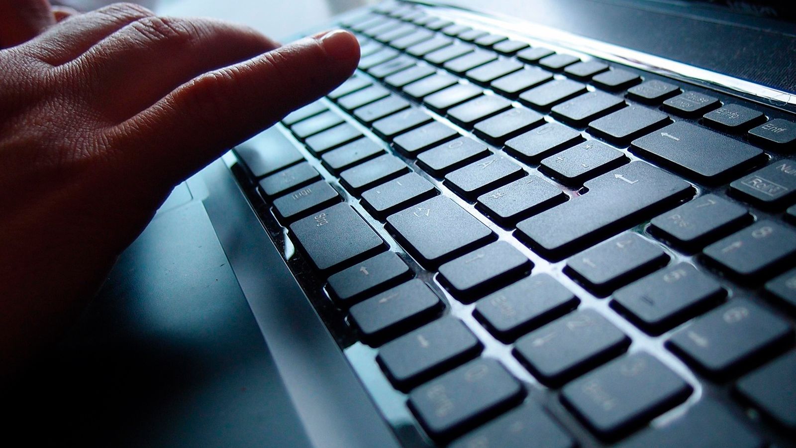 Ctrl + Alt + Supr es el atajo de teclado más seguro de Windows: así te protege sin que lo notes