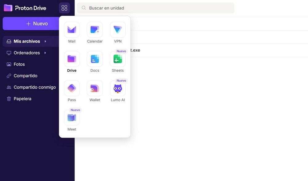 Interfaz web de Proton Drive que muestra el menú desplegable con iconos de servicios integrados como Mail, Calendar, VPN, Docs y Sheets.