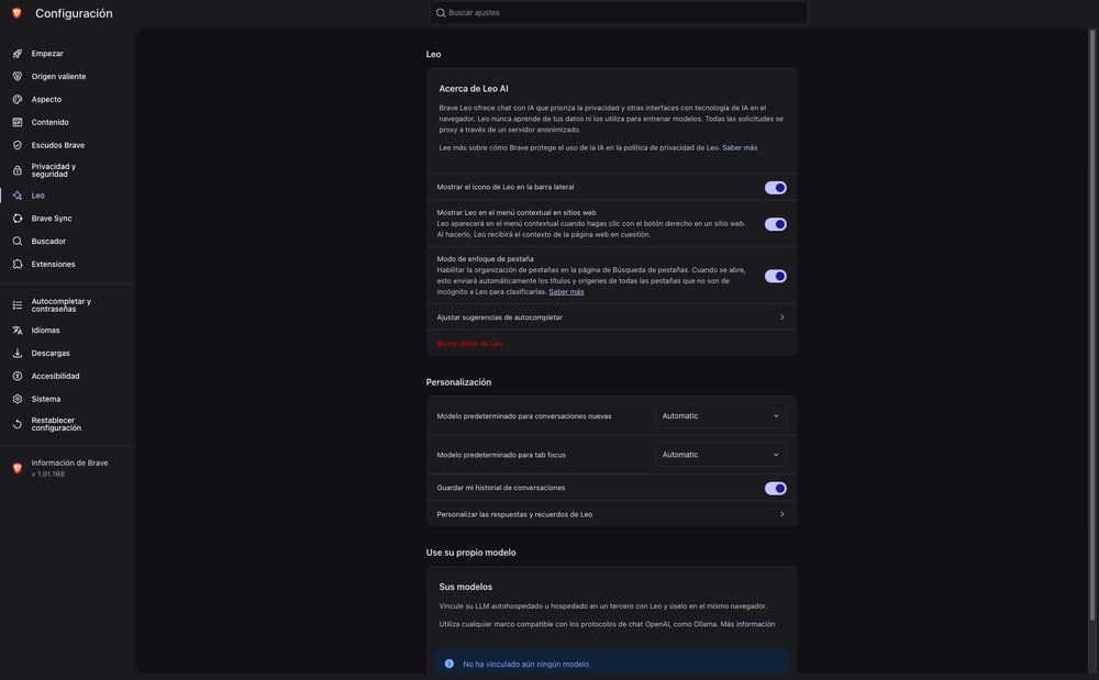 Panel de configuración de Brave Shields con opciones para bloquear anuncios, rastreadores y ajustar la protección de huella digital.