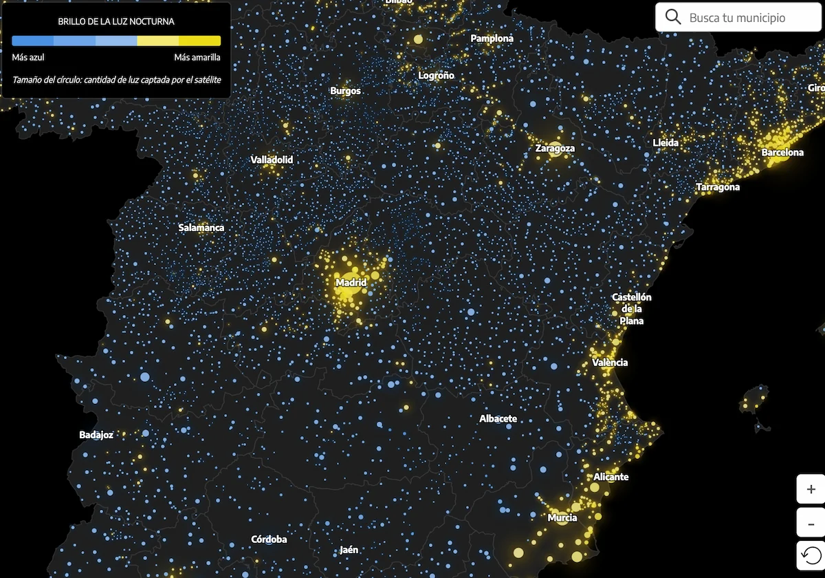 Un mapa de las ciudades y pueblos más brillantes y con peor contaminación lumínica de España