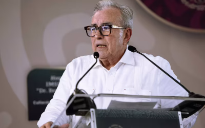 Rubén Rocha Moya regresa al Gobierno de Sinaloa tras 112 días de licencia